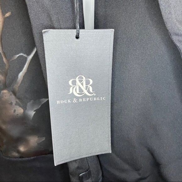 Rock and Republic Sweatshirt Size XL Contrast Design New w Tags Y - Picture 8 of 12